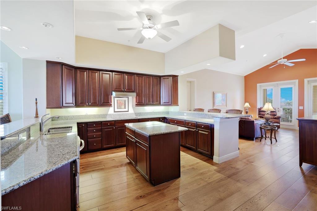 1486 Borghese LN # 301