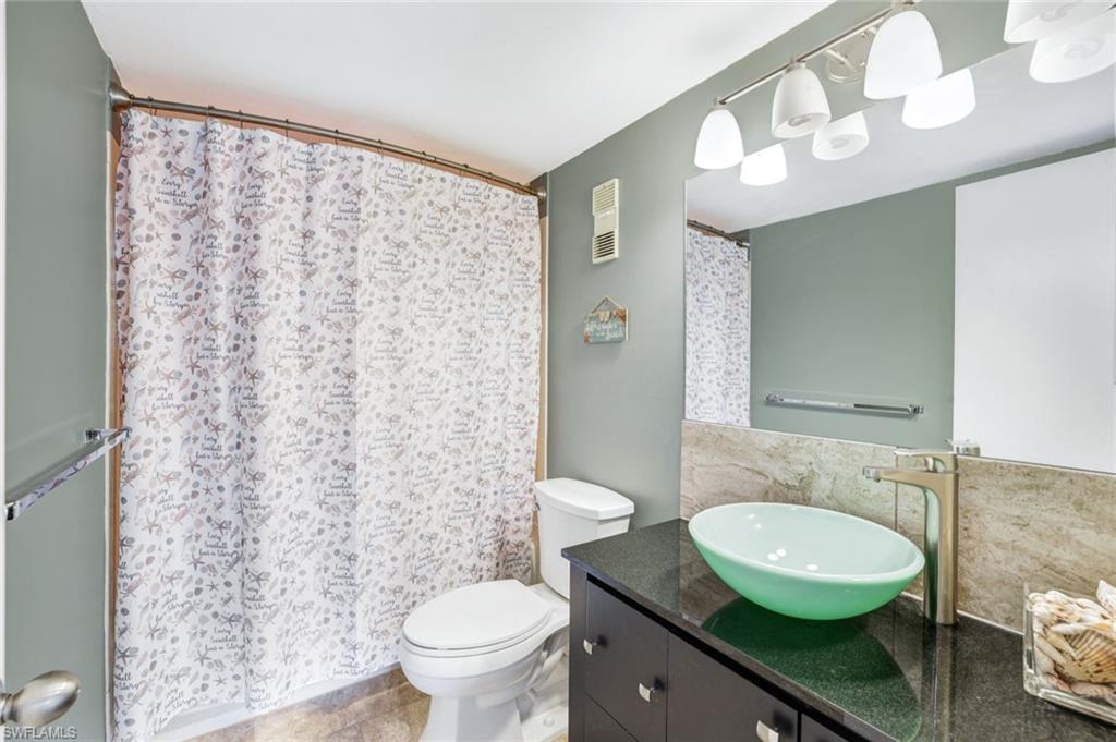 260 Seaview CT # 309