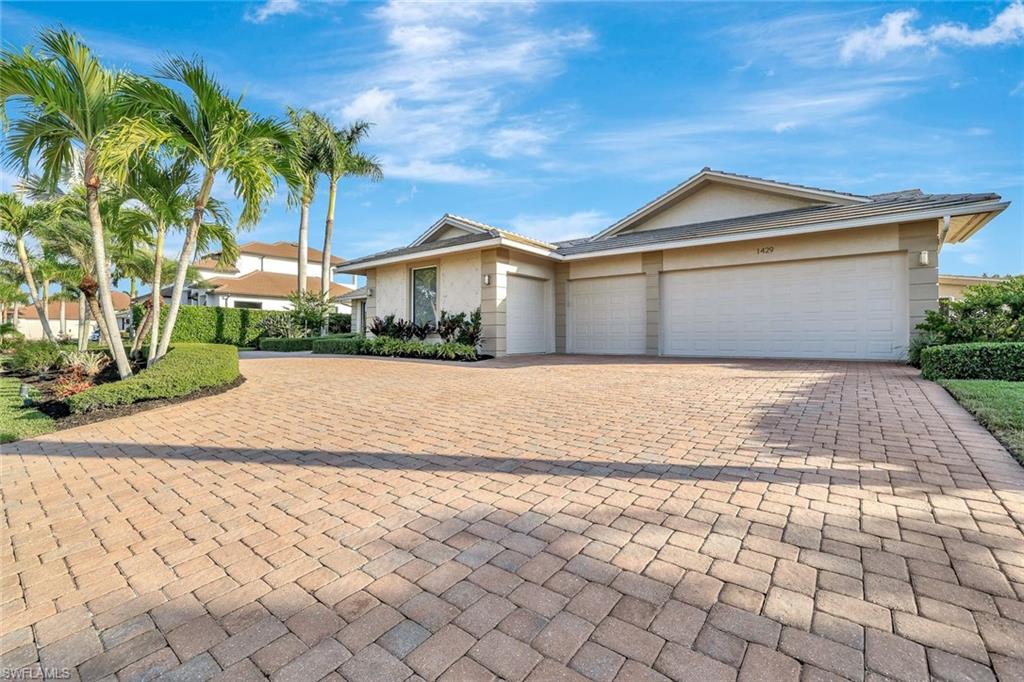 1429 Collingswood AVE