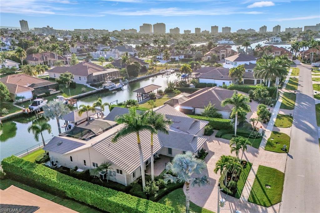 1429 Collingswood AVE