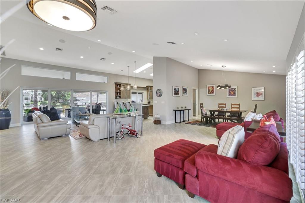 1429 Collingswood AVE