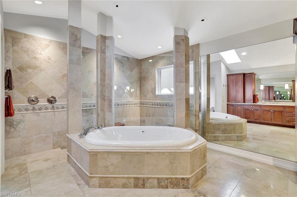 1429 Collingswood AVE