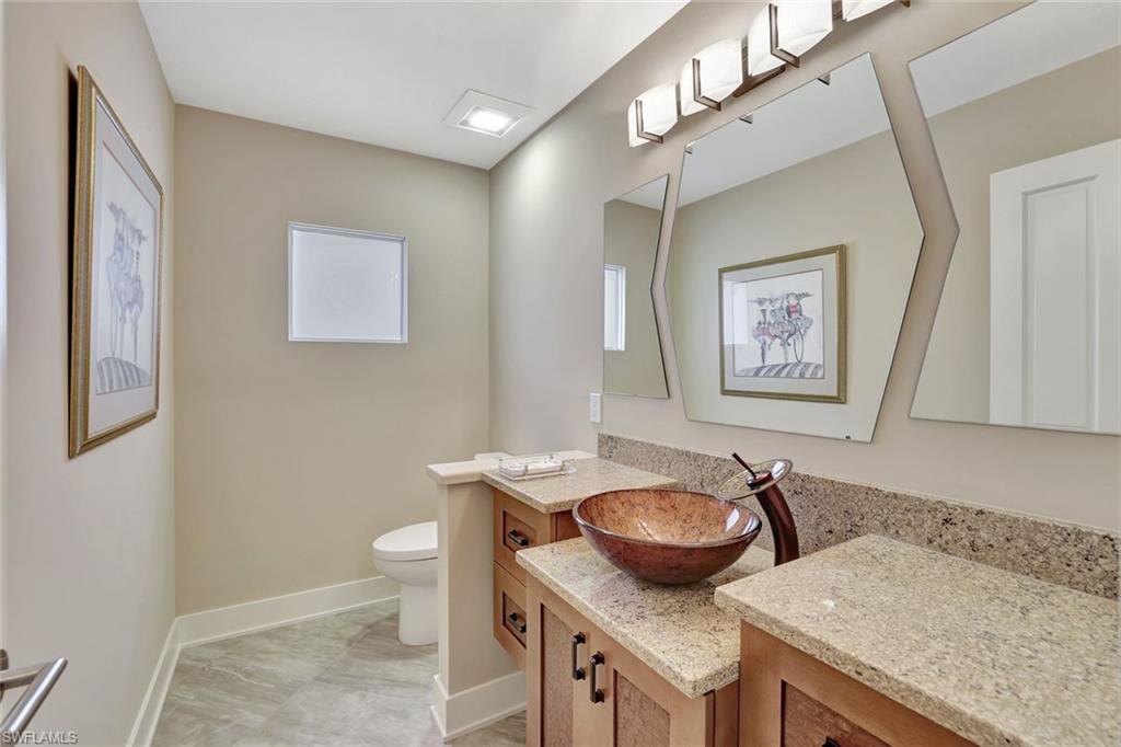 1429 Collingswood AVE