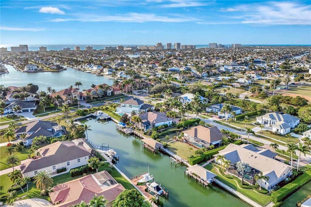 1429 Collingswood AVE