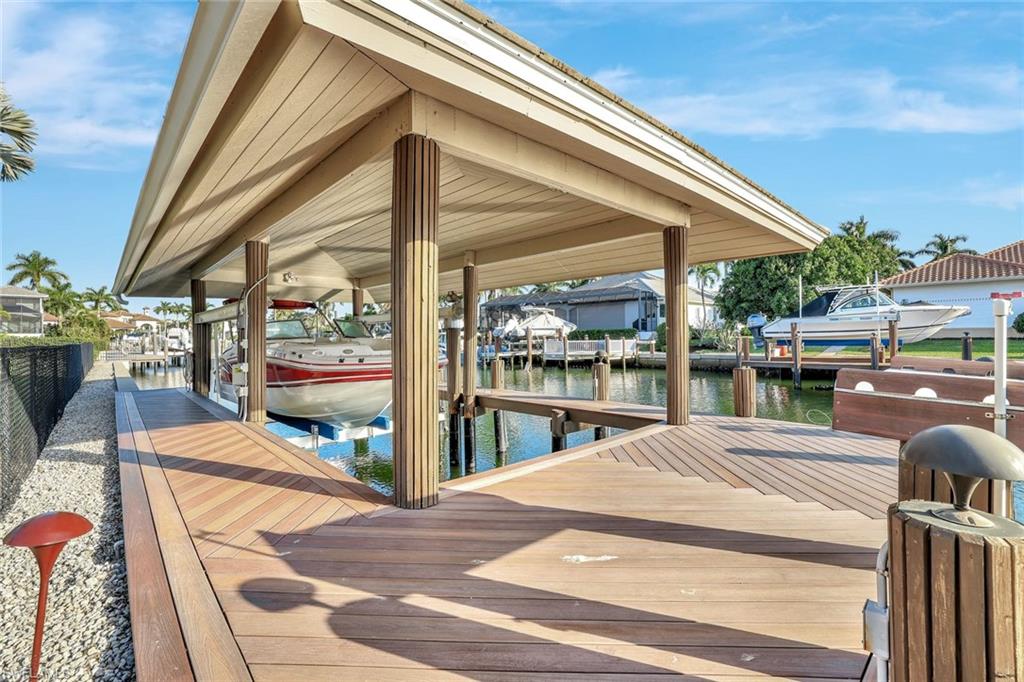 1429 Collingswood AVE