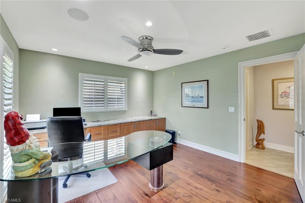 1429 Collingswood AVE