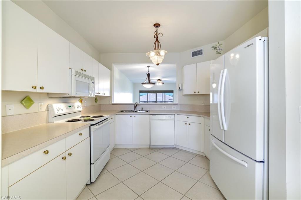 7839 Regal Heron CIR # 206