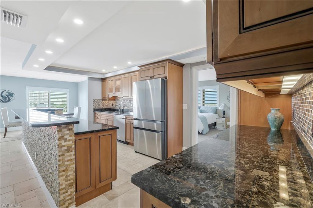 1100 N Collier BLVD # 920