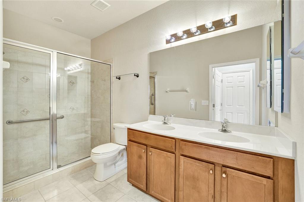 14685 Cranberry CT # 2004