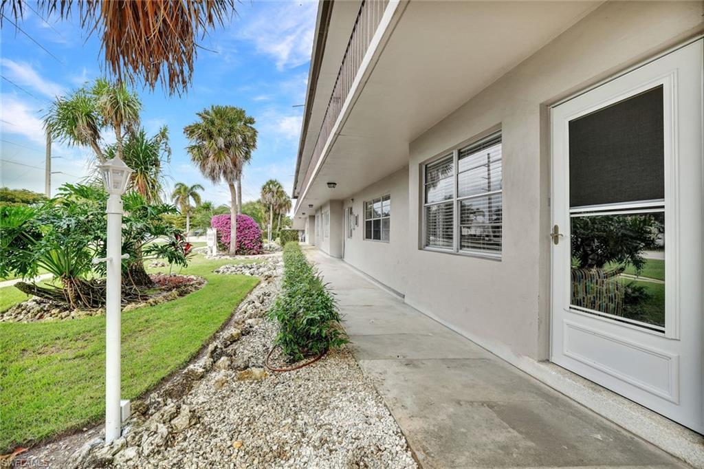 1047 Hartley AVE # 102