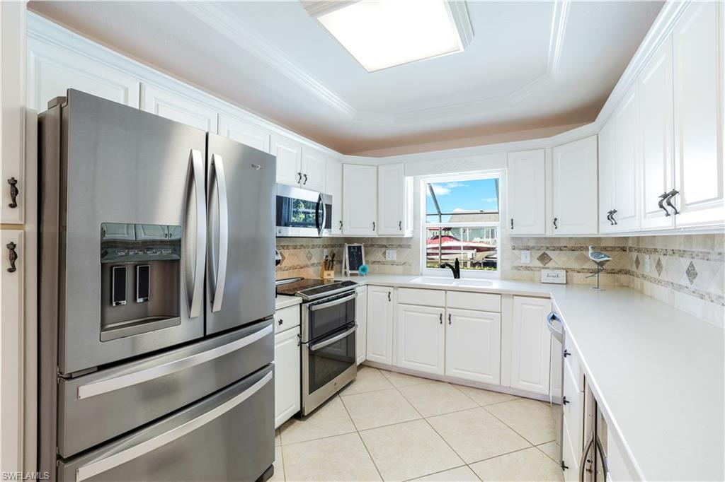 20 Hickory CT