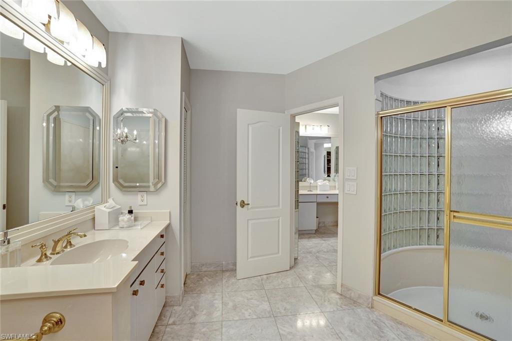 2000 Royal Marco WAY # 610 Unit: 2-610