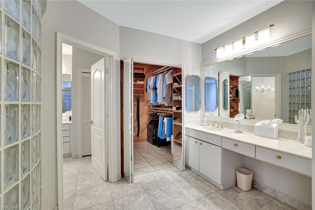 2000 Royal Marco WAY # 610 Unit: 2-610