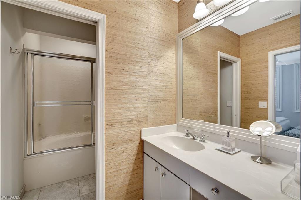 2000 Royal Marco WAY # 610 Unit: 2-610