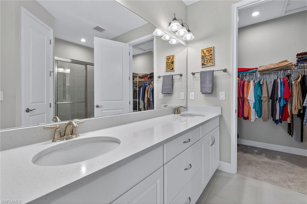 8025 Calle Canovas CT