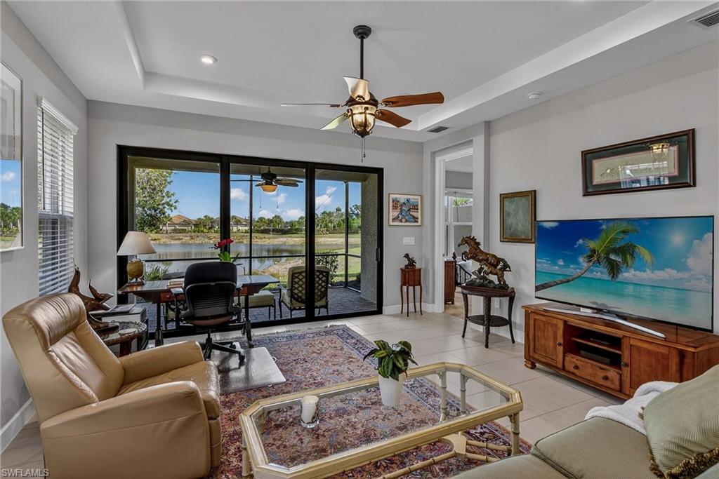 8025 Calle Canovas CT