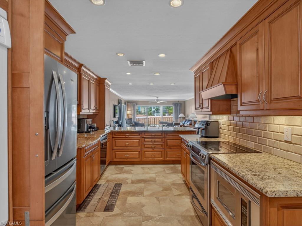 1090 Collier BLVD 312