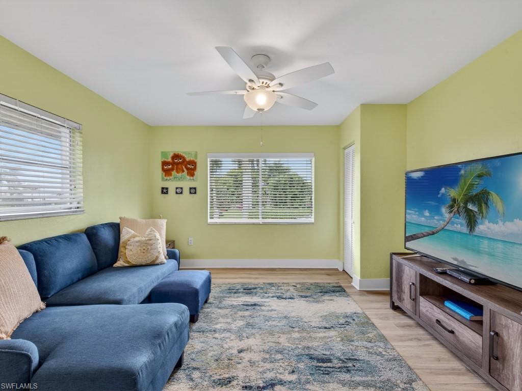 1585 Jamaica CT