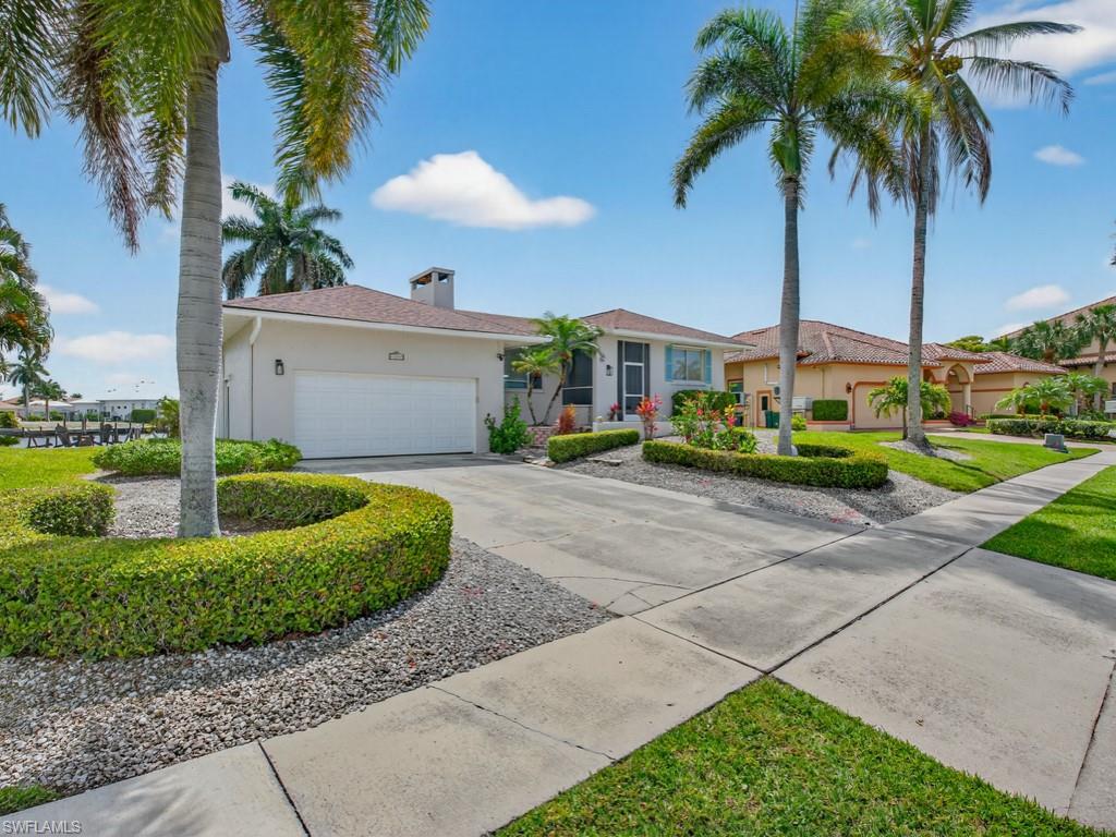 1585 Jamaica CT