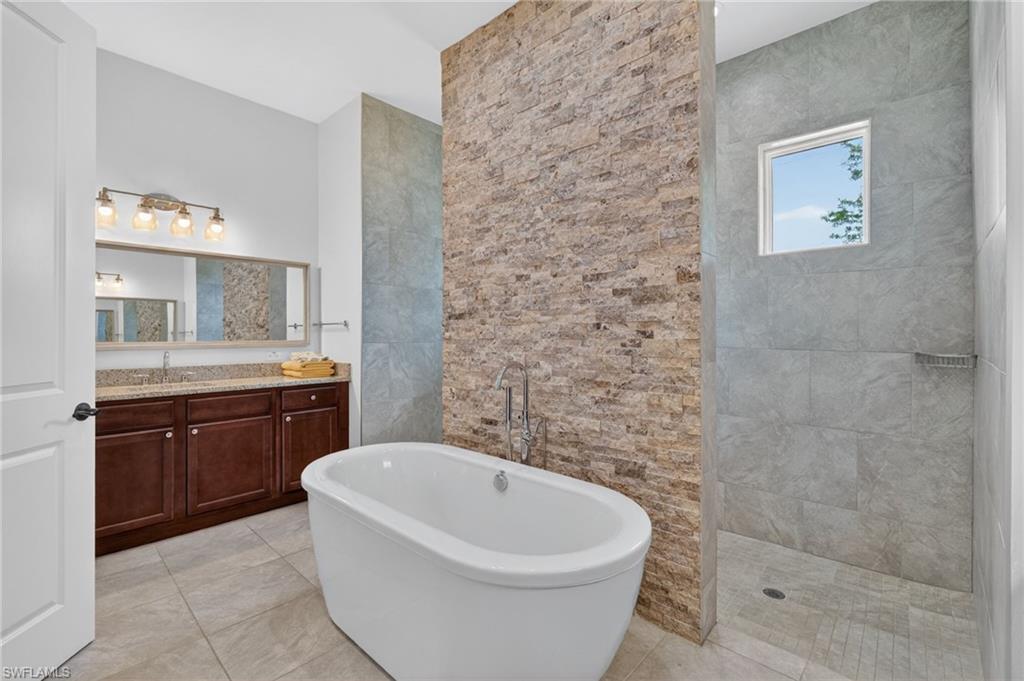 118 Bermuda RD