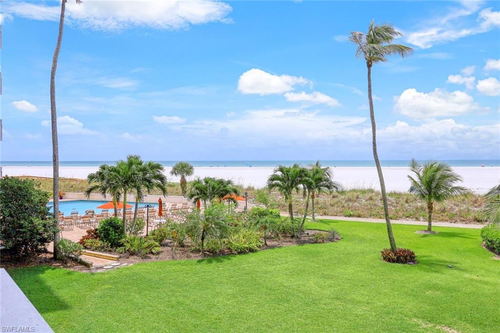 180 Seaview CT 215