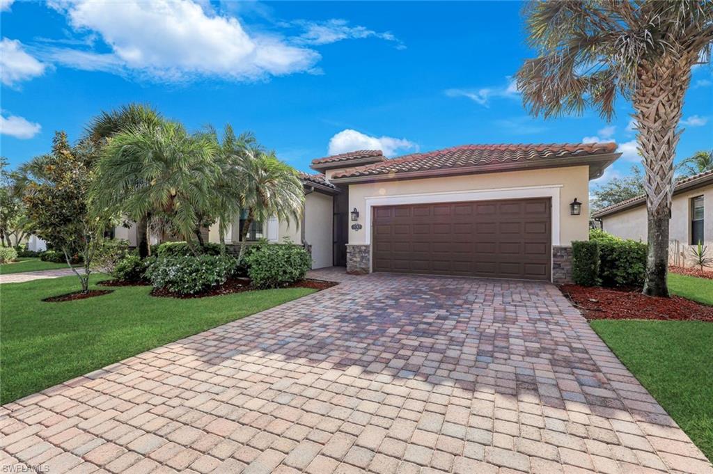 3742 Treasure Cove CIR