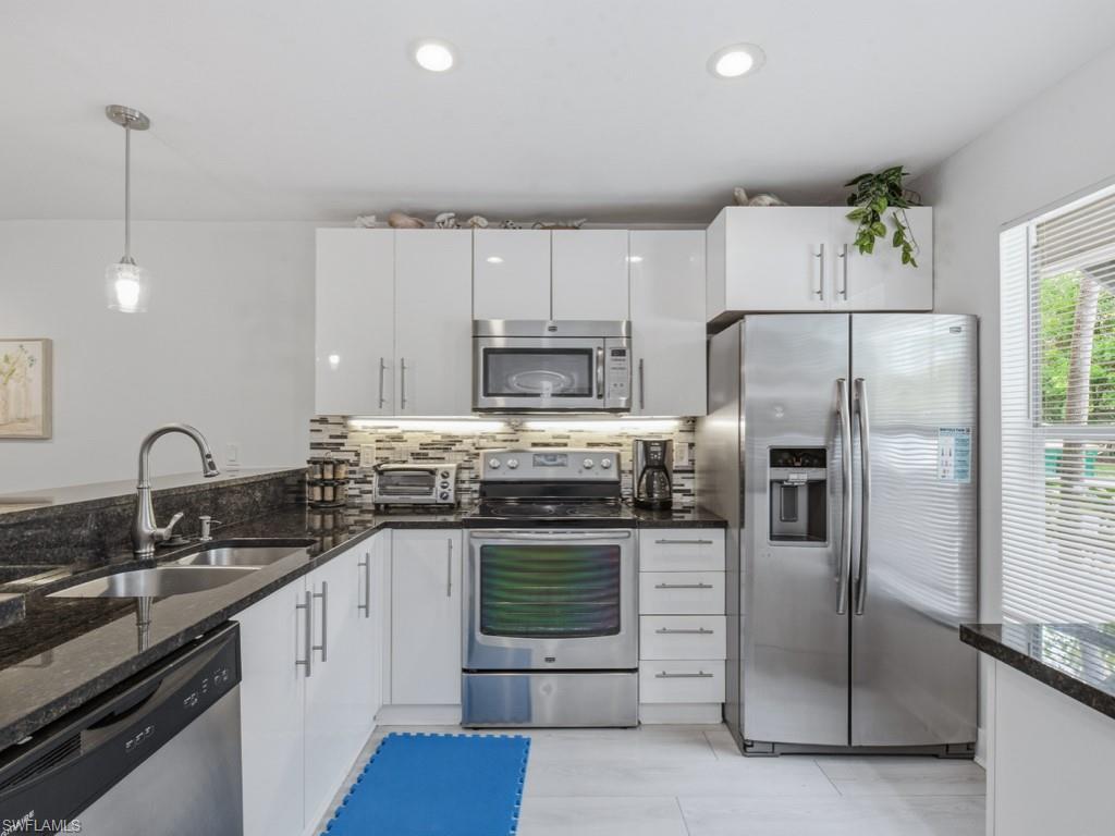 1901 Courtyard WAY C105