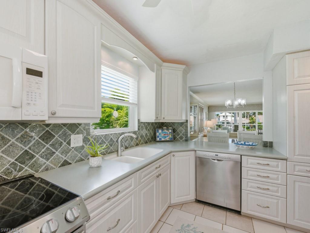 860 Panama CT 206