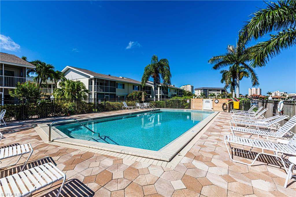 860 Panama CT 206