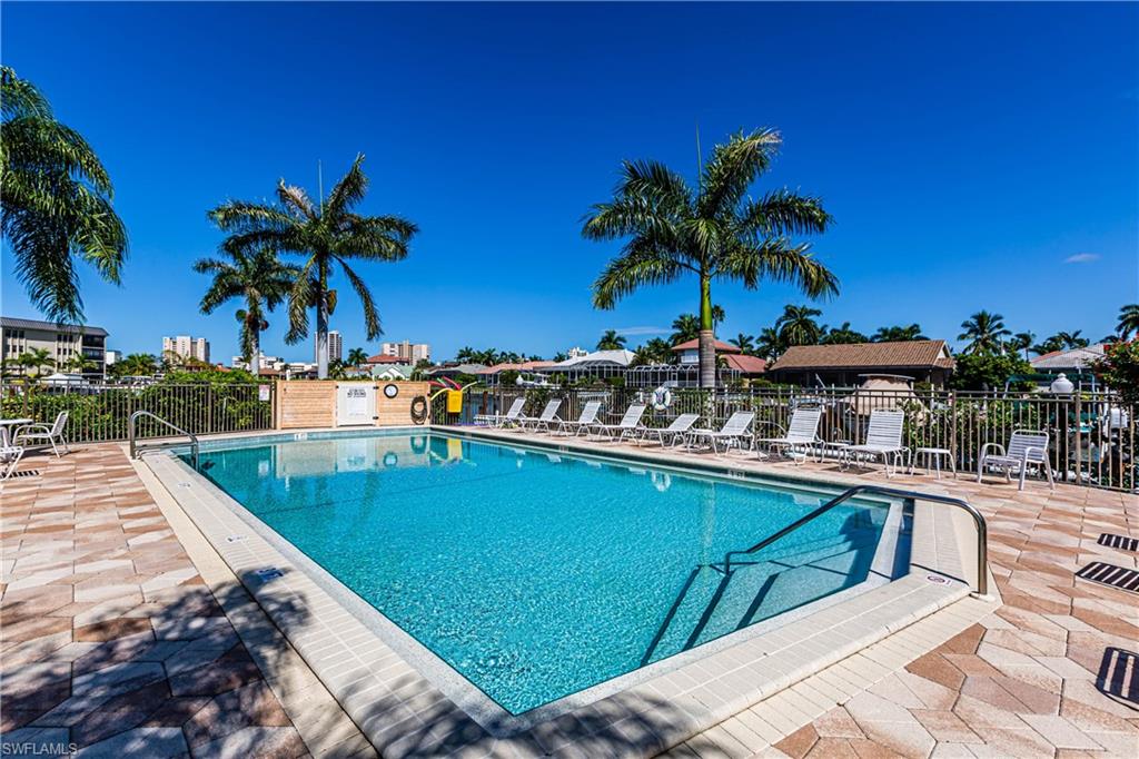 860 Panama CT 206