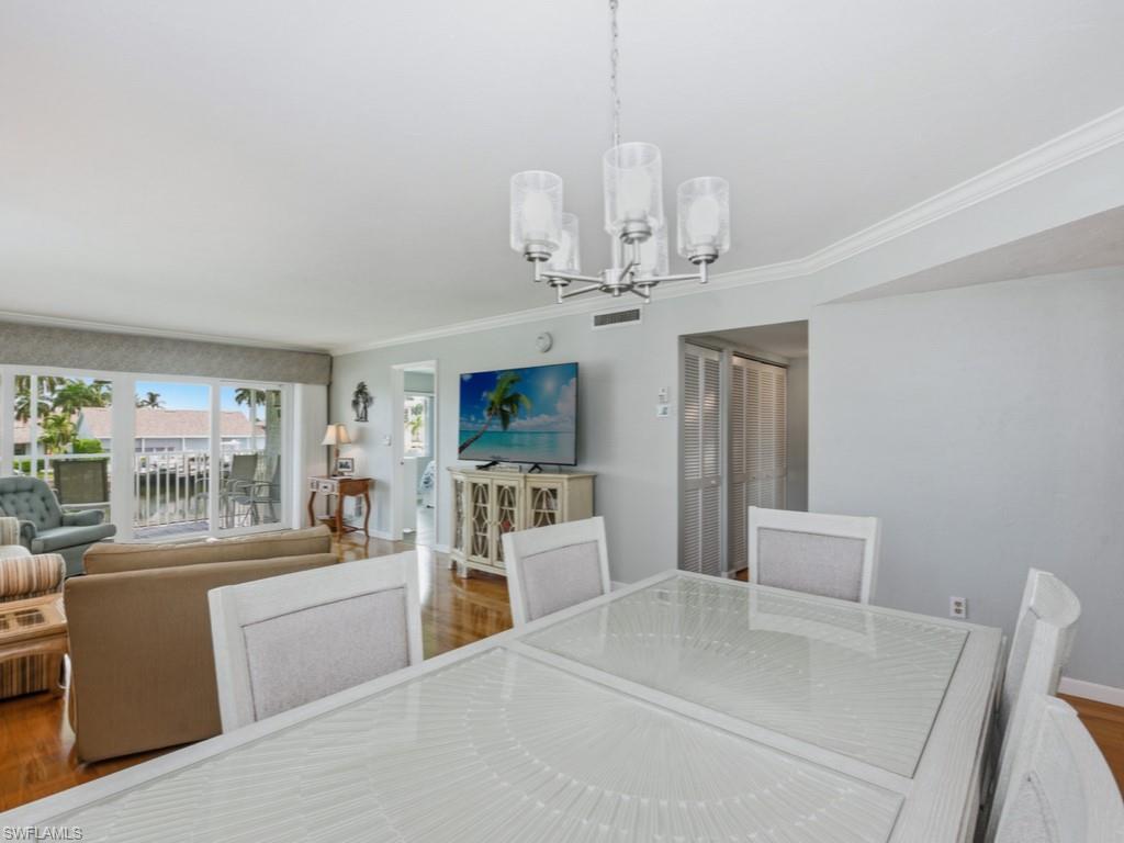 860 Panama CT 206