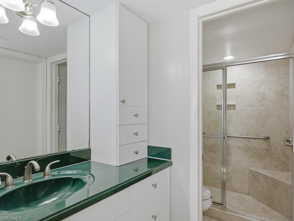 860 Panama CT 206