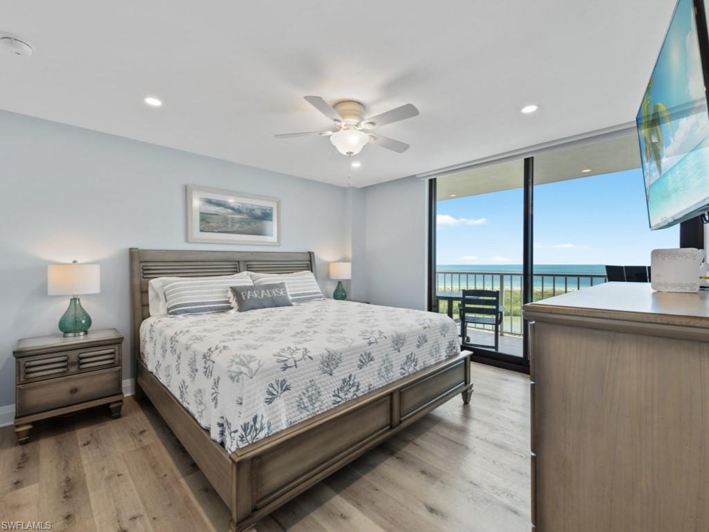 440 Seaview CT 1502