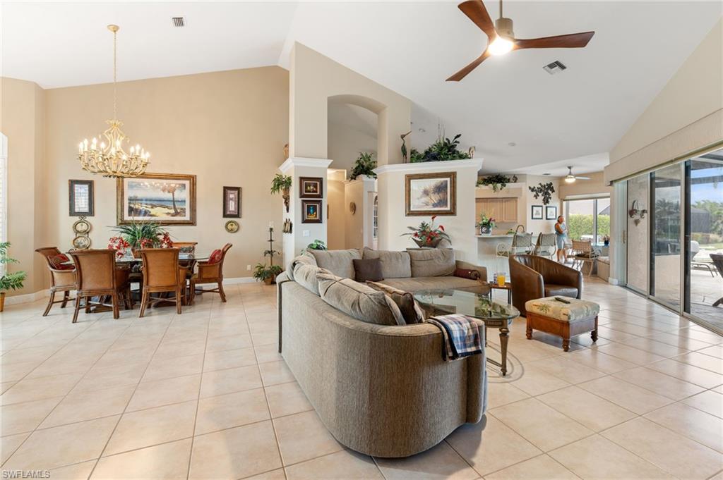 21 Hickory CT