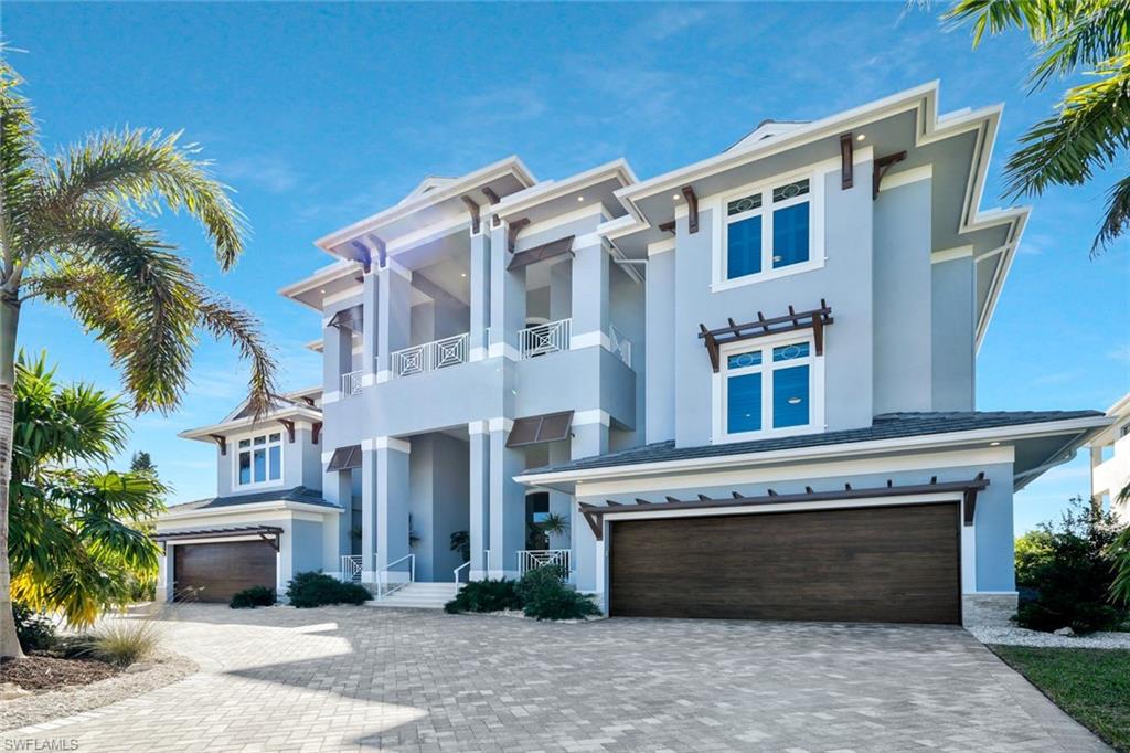 564 Spinnaker DR