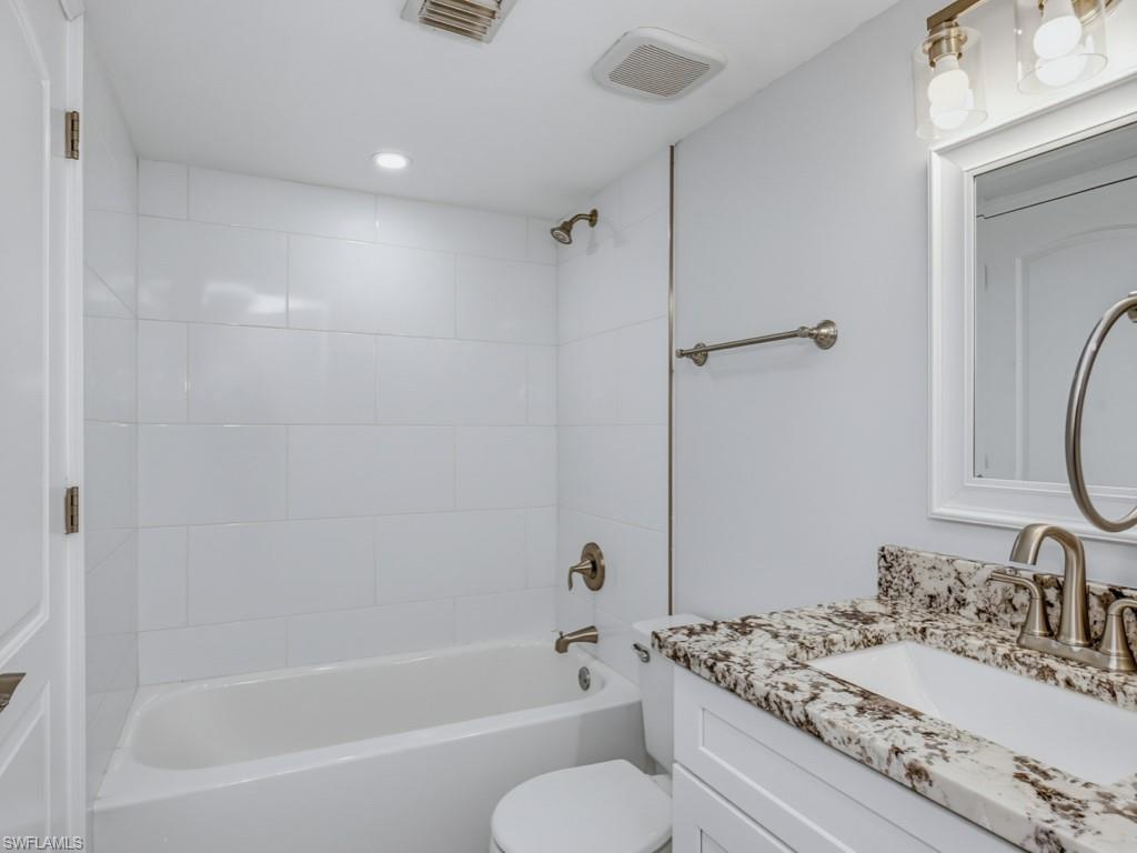 2185 San Marco RD 3-103