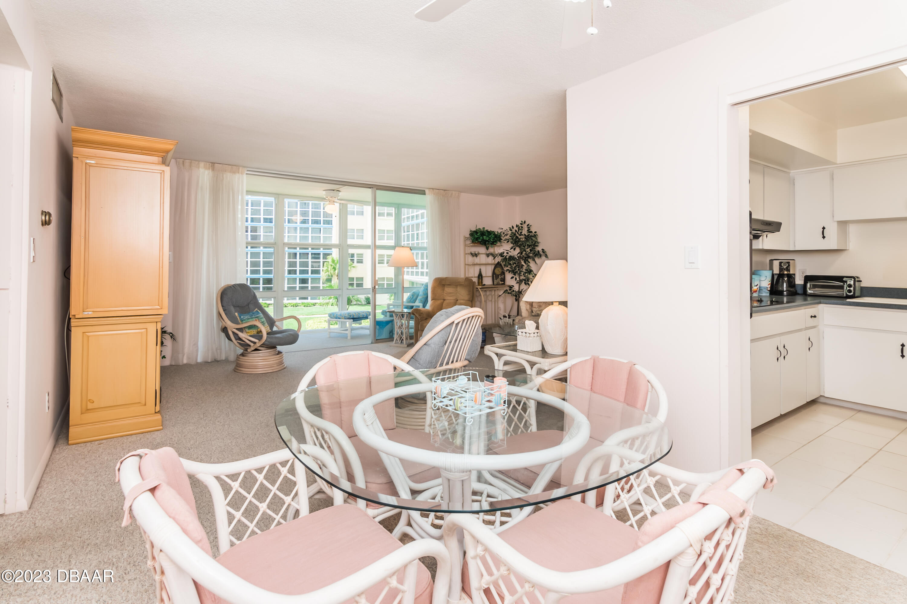 1224 S Peninsula Drive, 208