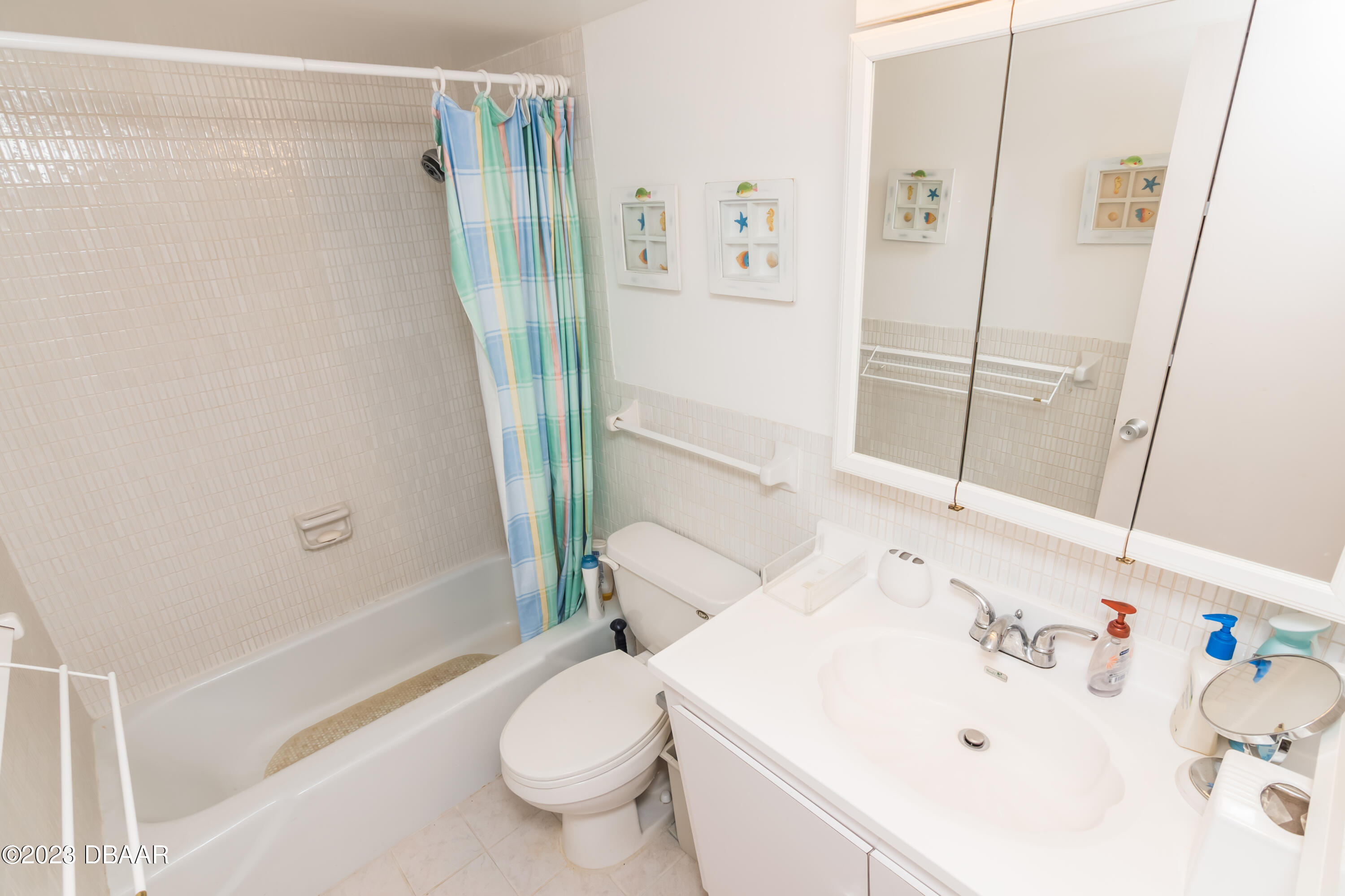 1224 S Peninsula Drive, 208