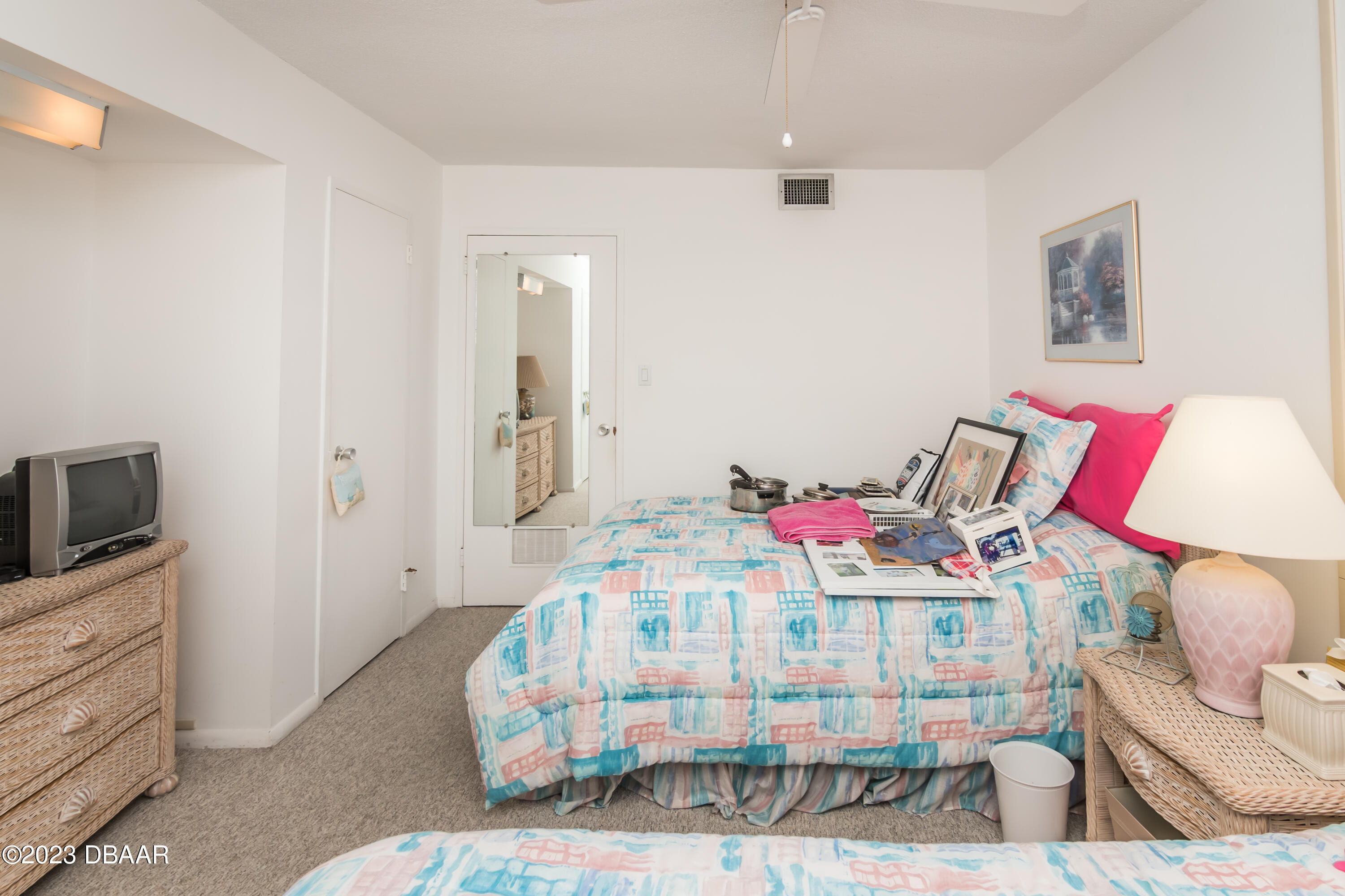 1224 S Peninsula Drive, 208