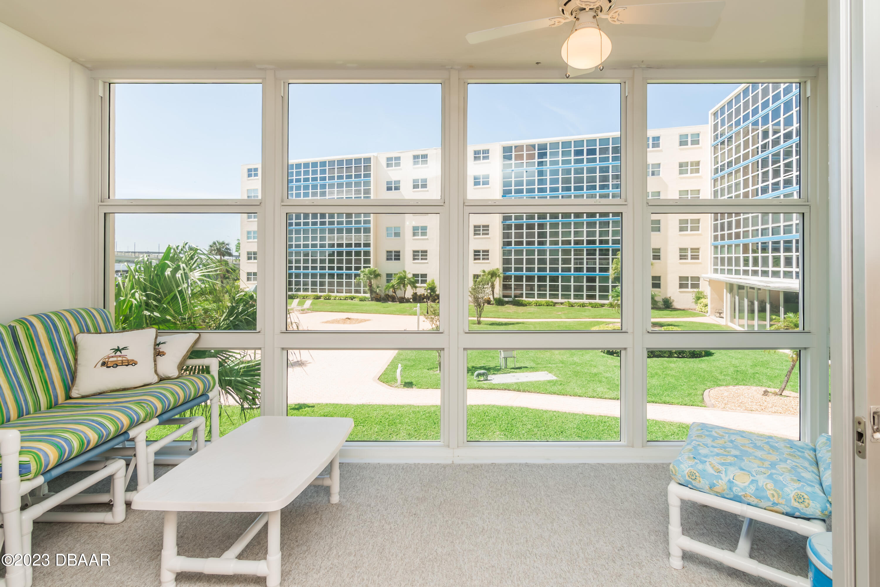 1224 S Peninsula Drive, 208