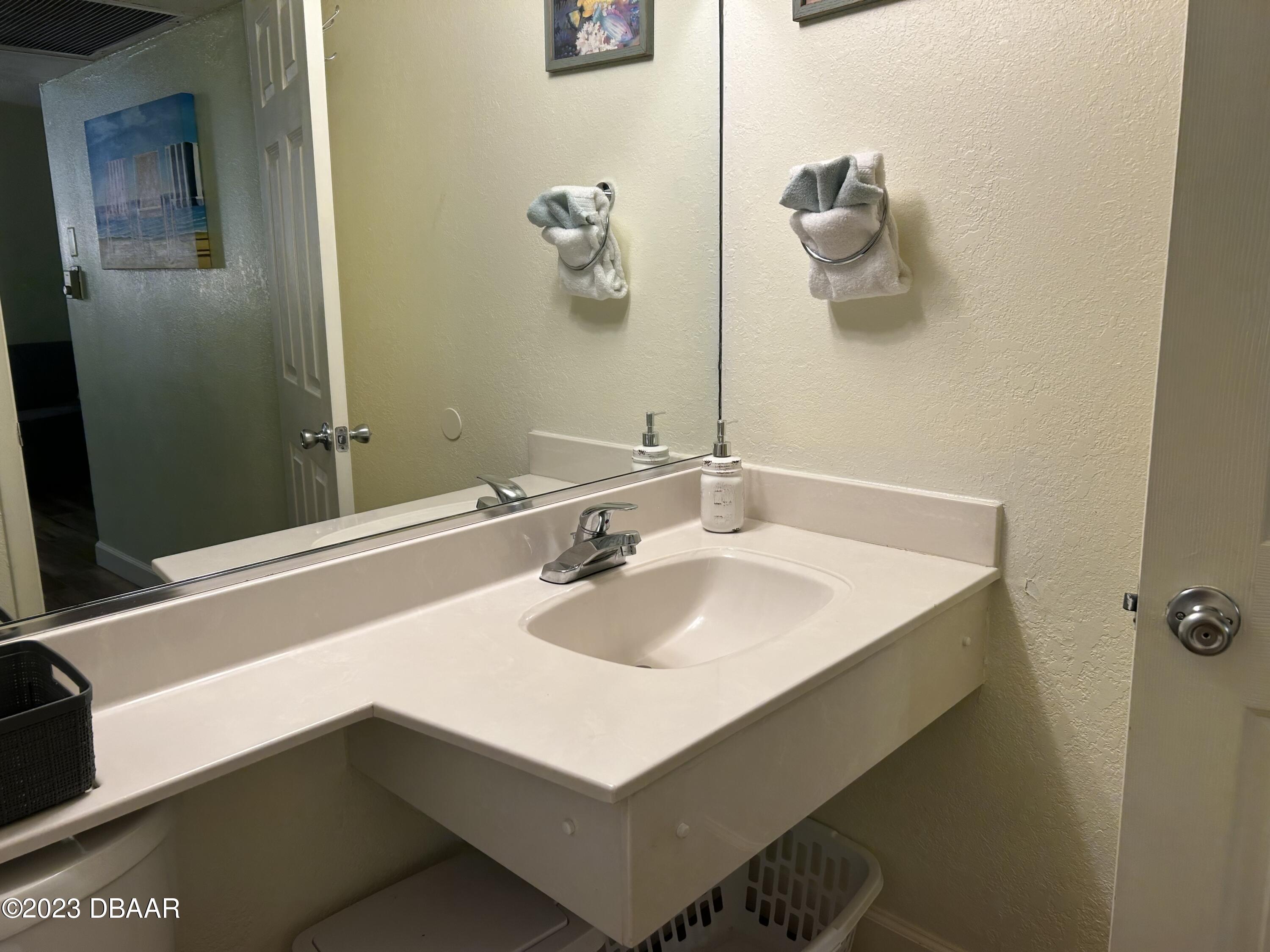 2301 S Atlantic Avenue, 231