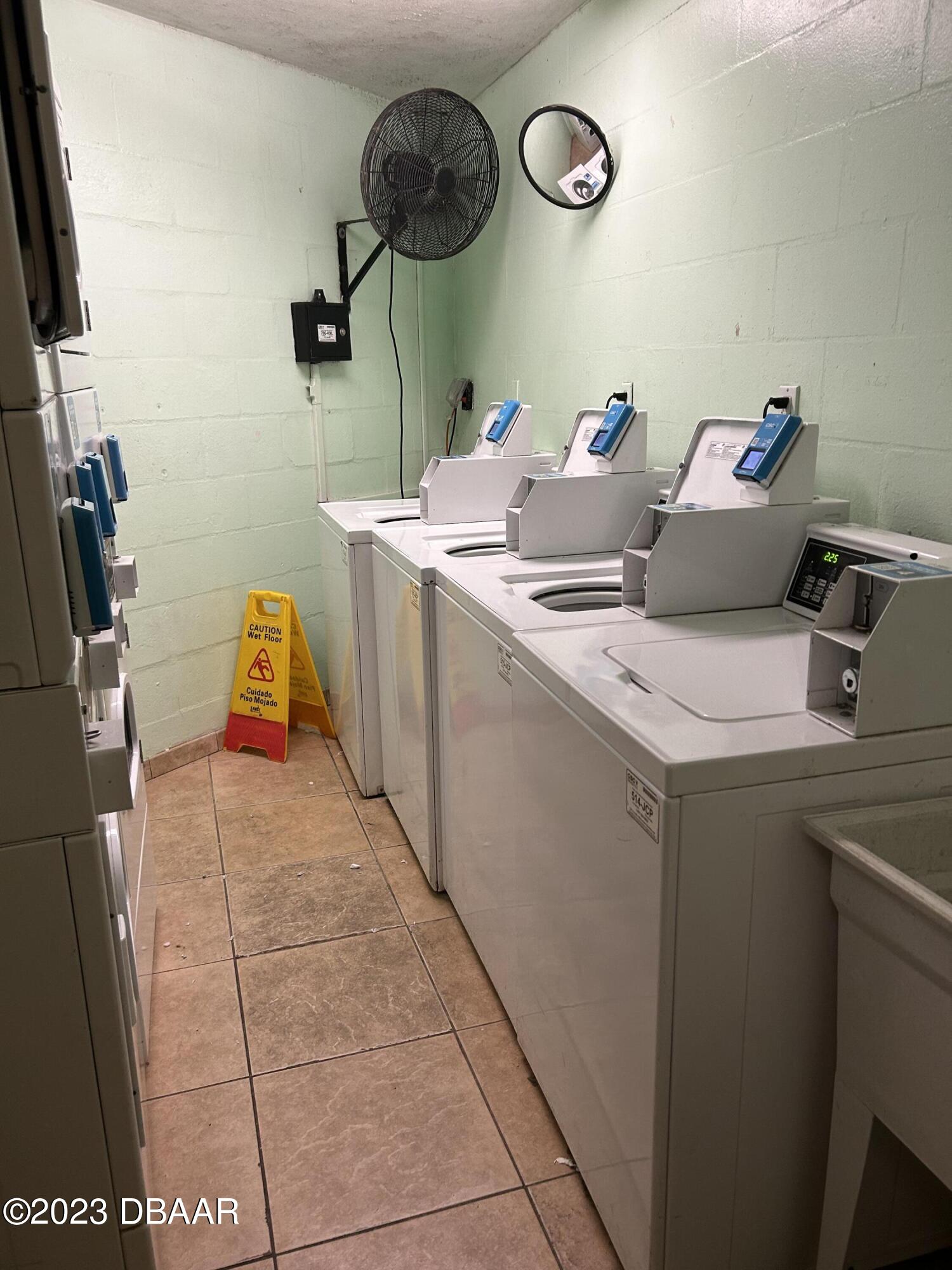 2301 S Atlantic Avenue, 231