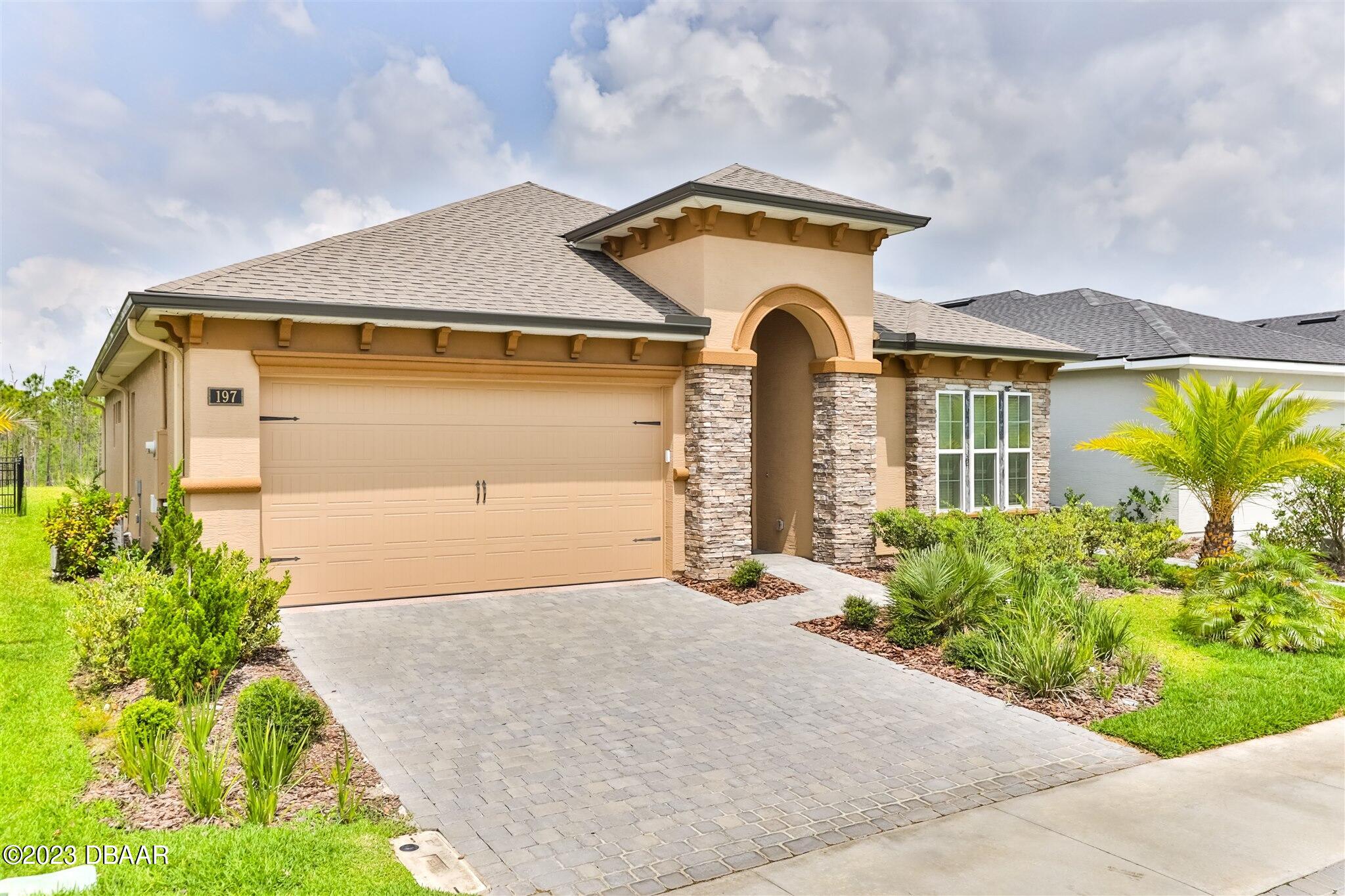 197 Mosaic Boulevard