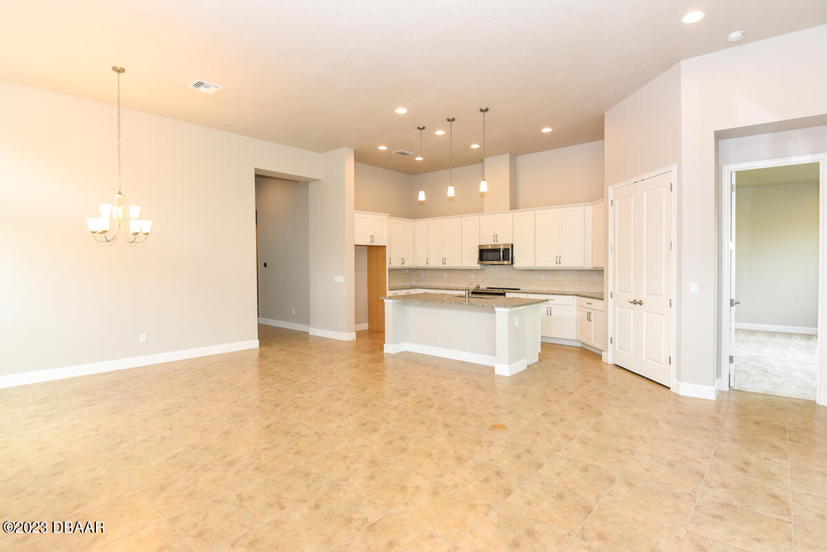 197 Mosaic Boulevard