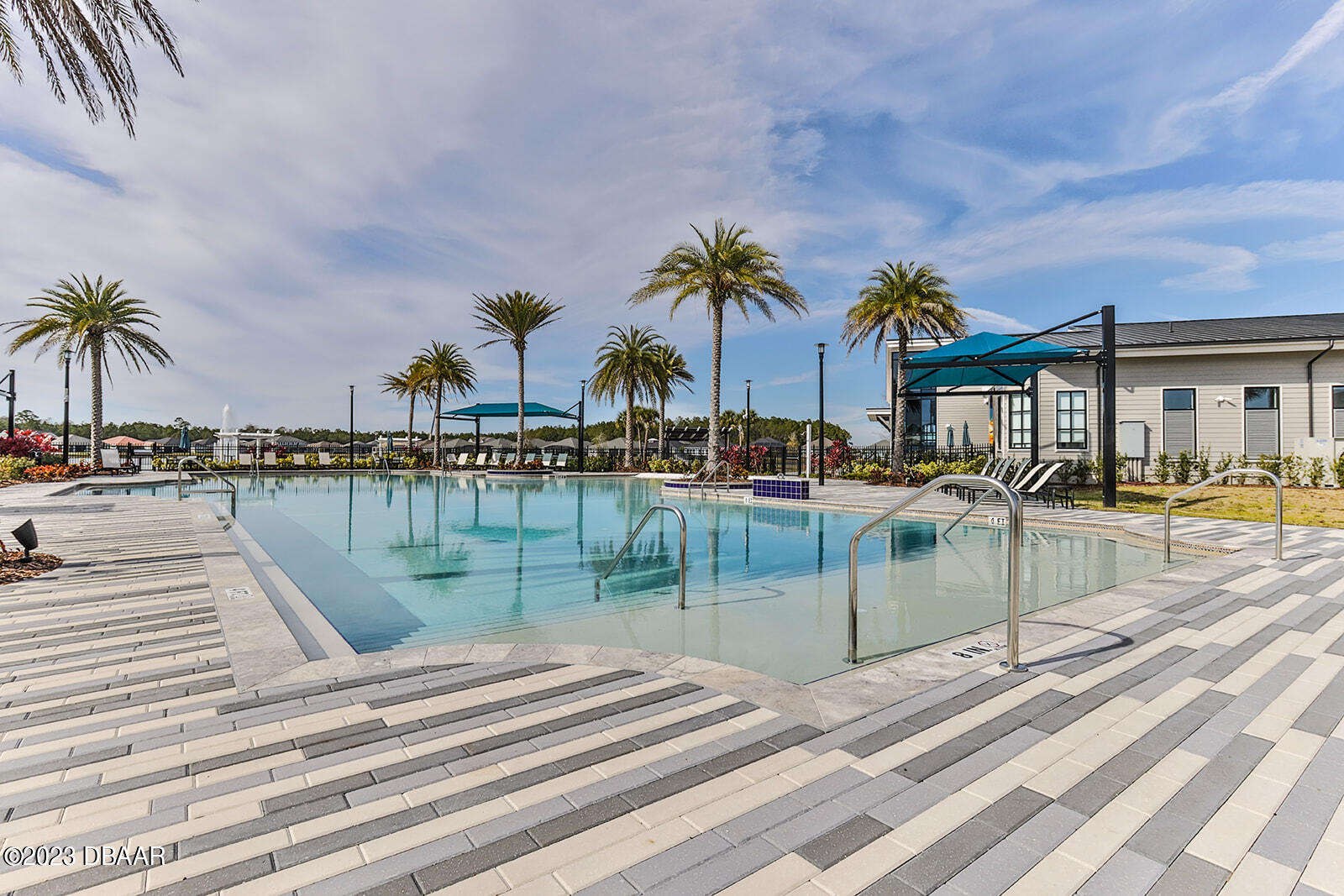 197 Mosaic Boulevard