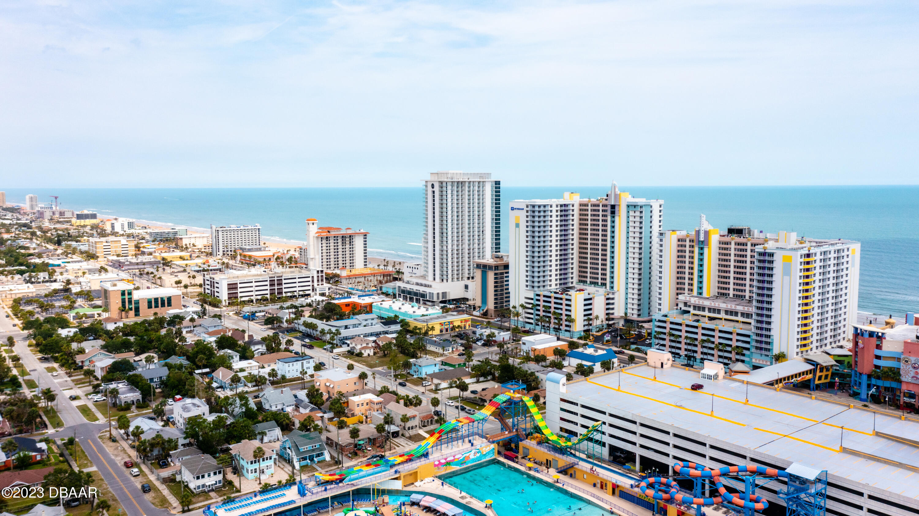 300 N Atlantic Avenue, 906