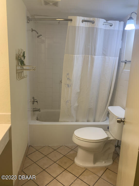 1909 S Atlantic Avenue, 202