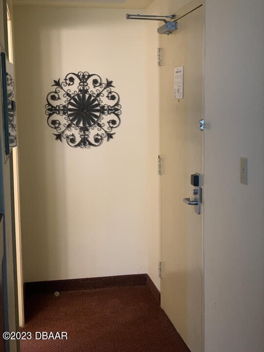 1909 S Atlantic Avenue, 202