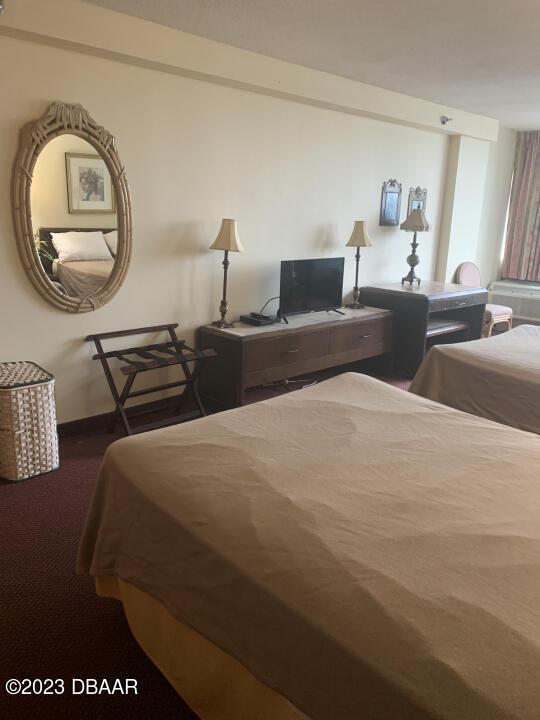 1909 S Atlantic Avenue, 202