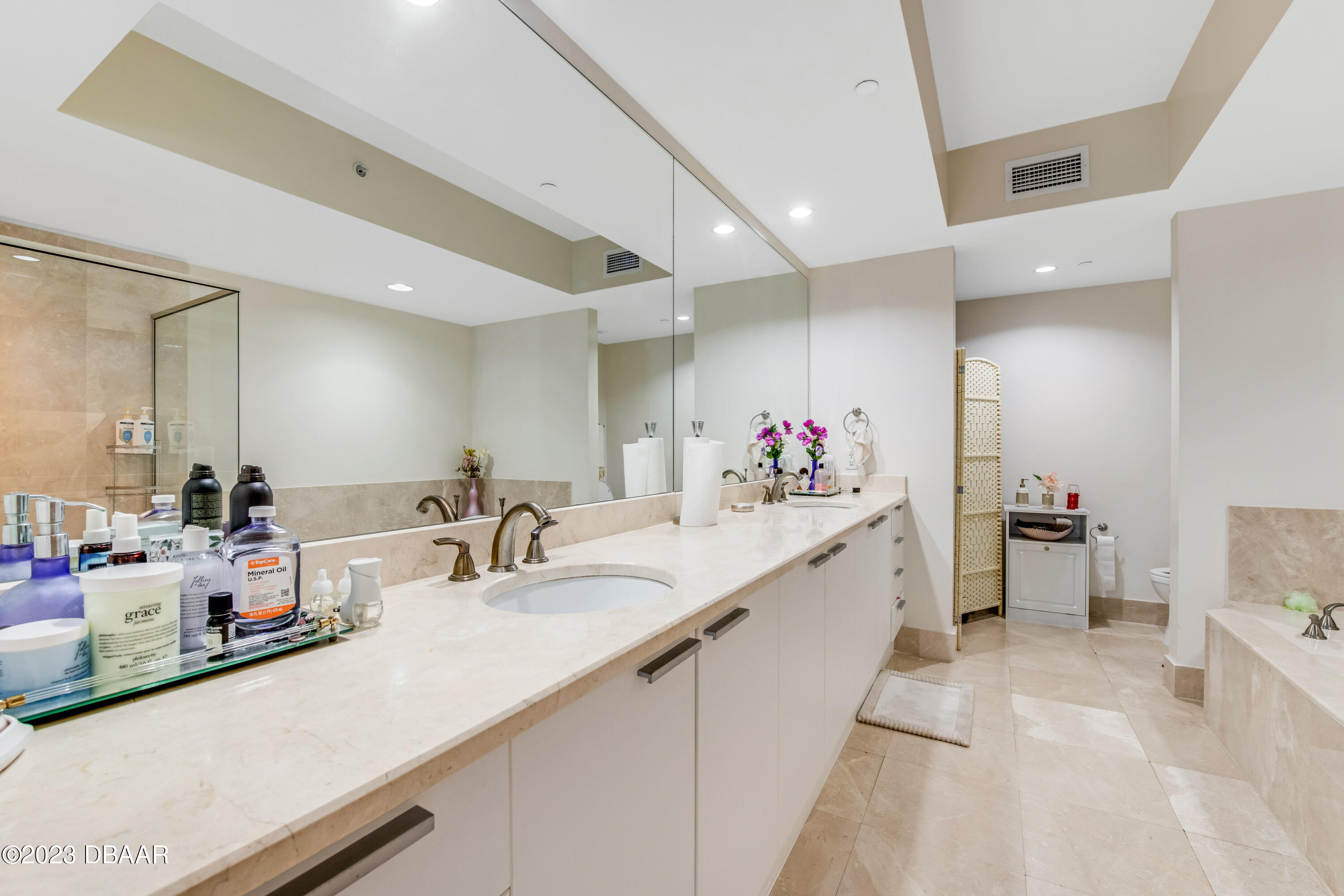 231 Riverside Drive, 308